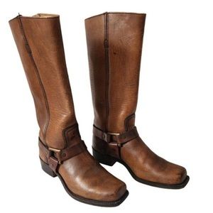 FRYE Black Label Vintage Halo Harness Boots. Say 7 1/2b fit like a size smaller.